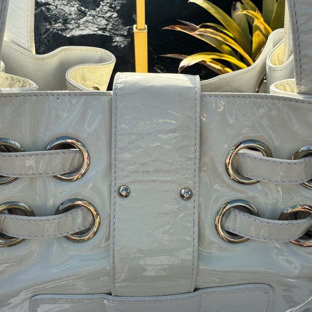 Jimmy Choo Made in Italy White Patent Leather Drawstring Tote - Picture 7 of 17